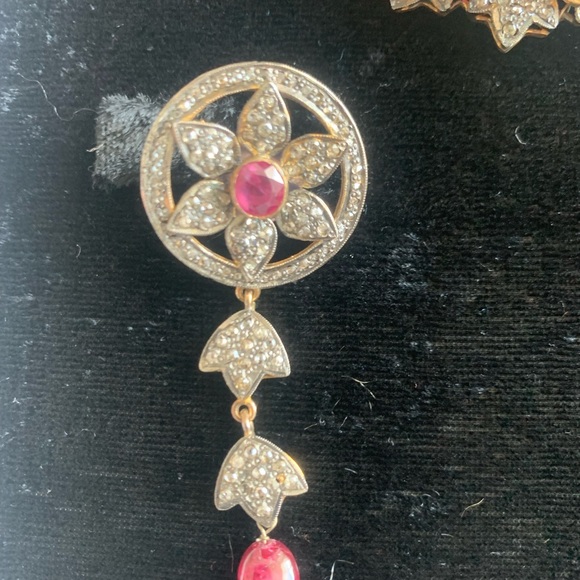 Genuine : Natural ruby choker necklace and earrings with 24k gold plating. - Picture 8 of 8